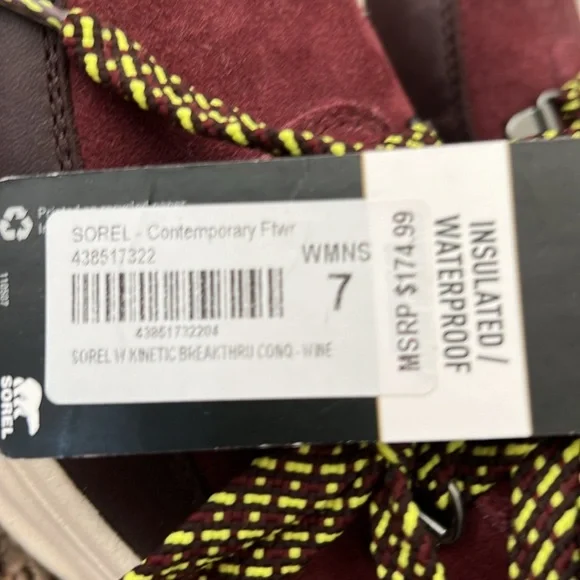 Sorel insulated waterproof boots BRAND NEW - Picture 9 of 9